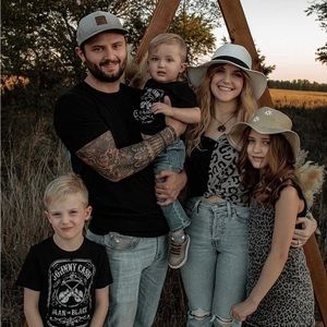 Meet your Posher, Devon